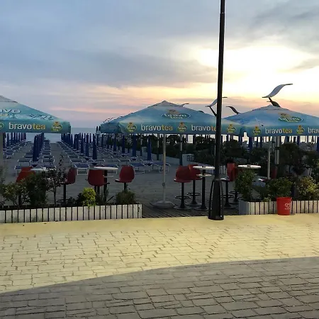 Seaside N 2 아파트 *
